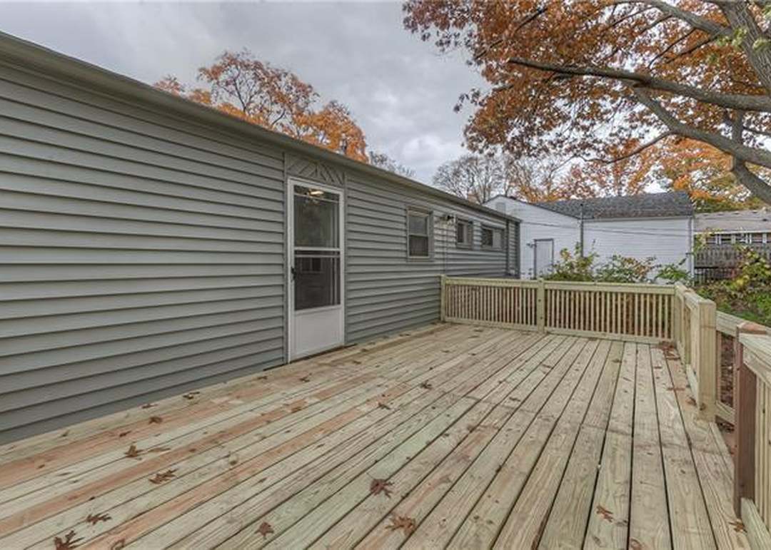 9042 Gillette Street — photo 23