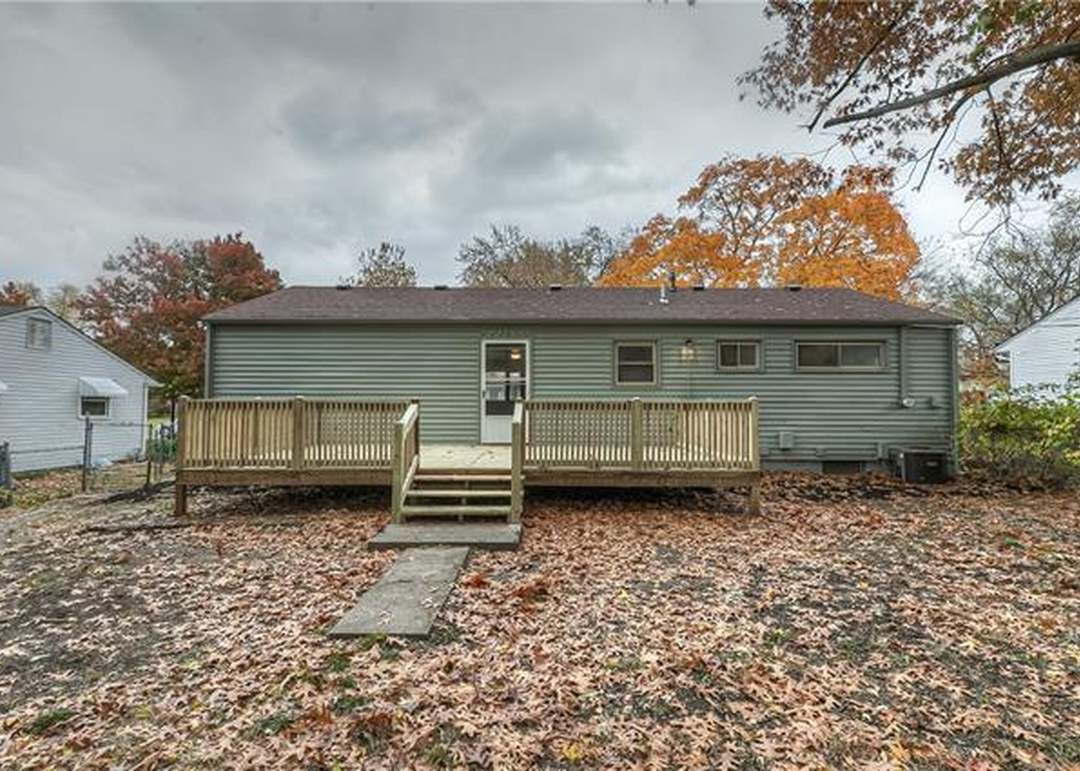 9042 Gillette Street — photo 24