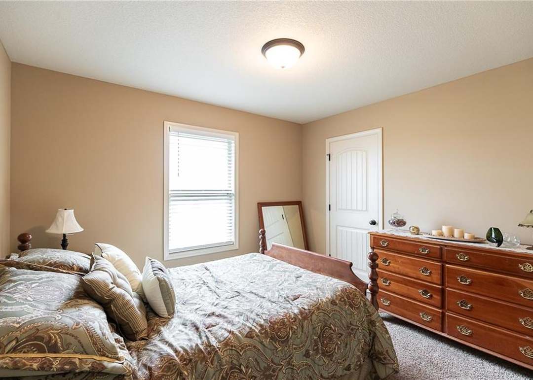 907 N Cottonwood Street — photo 22