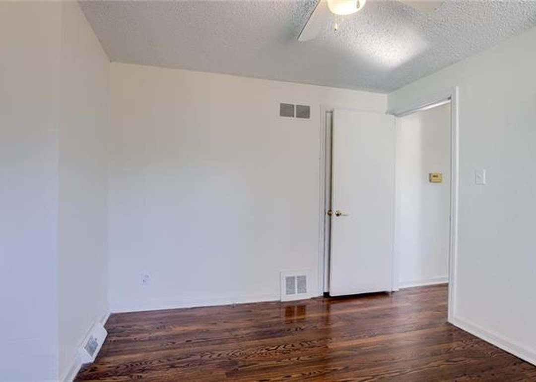 9120 Charlotte Street — photo 14