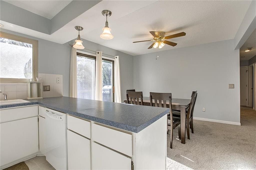 9121 Alden Street — photo 11
