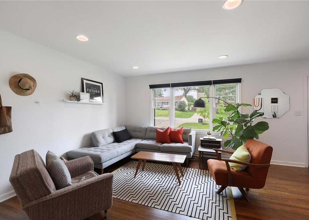 9138 Western Hills Drive — photo 9