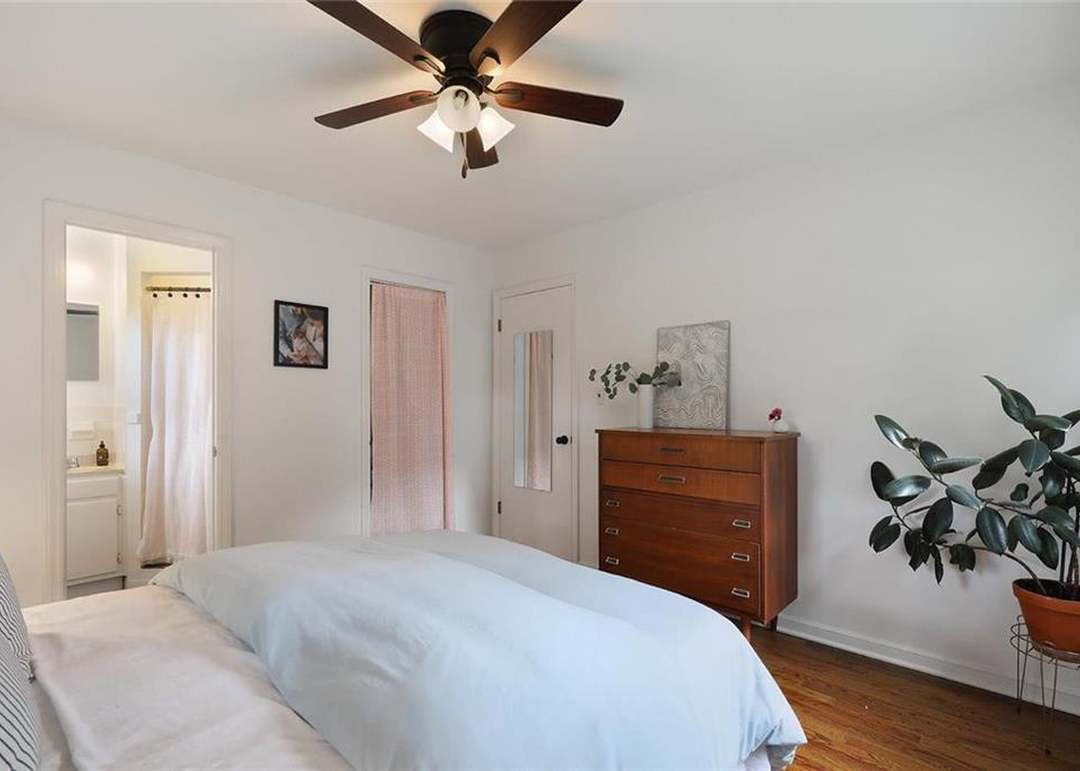 9138 Western Hills Drive — photo 17