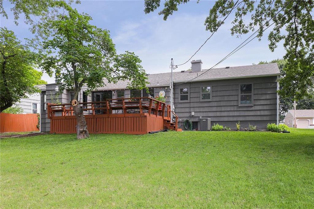 9138 Western Hills Drive — photo 22