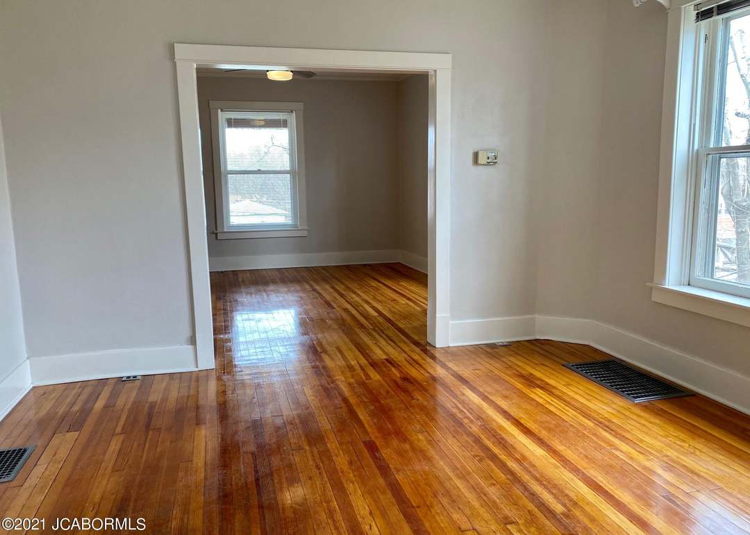 915 Washington Street — photo 13