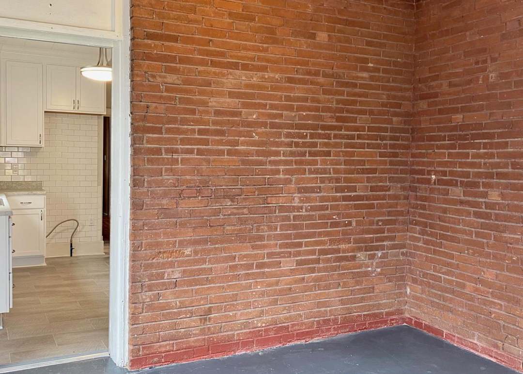 915 Washington Street — photo 20
