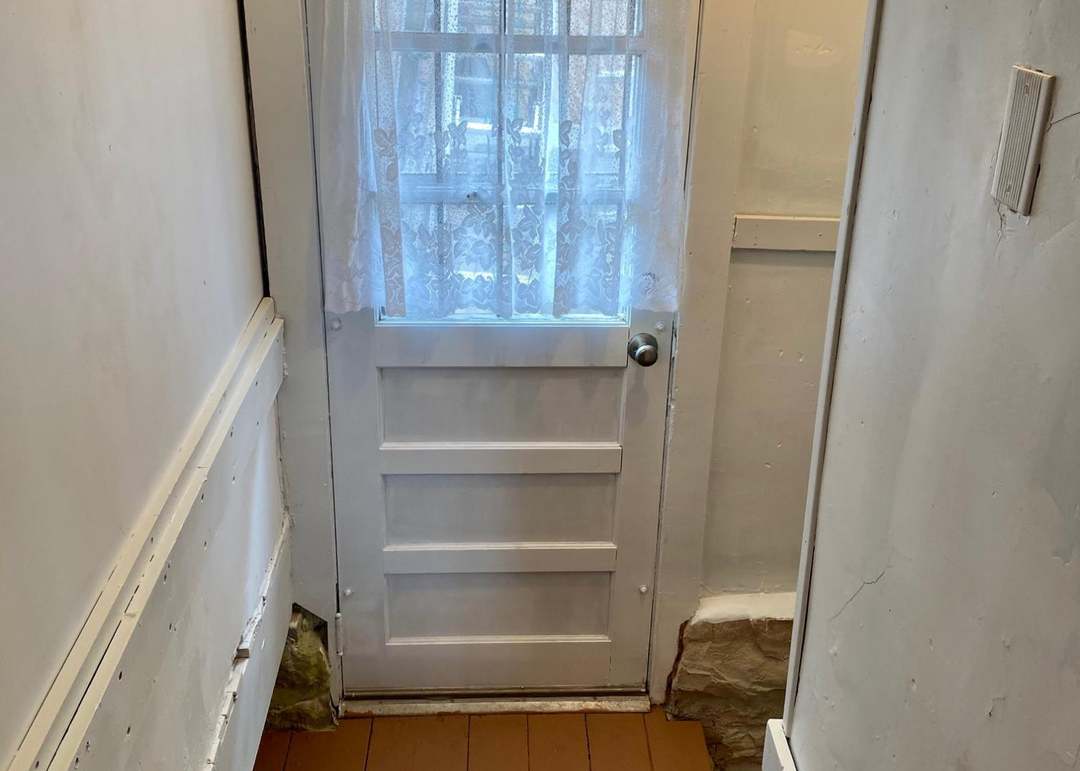915 Washington Street — photo 29