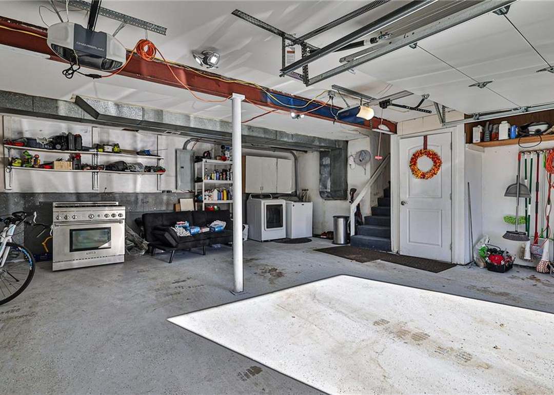9202 W 82nd Terrace — photo 46