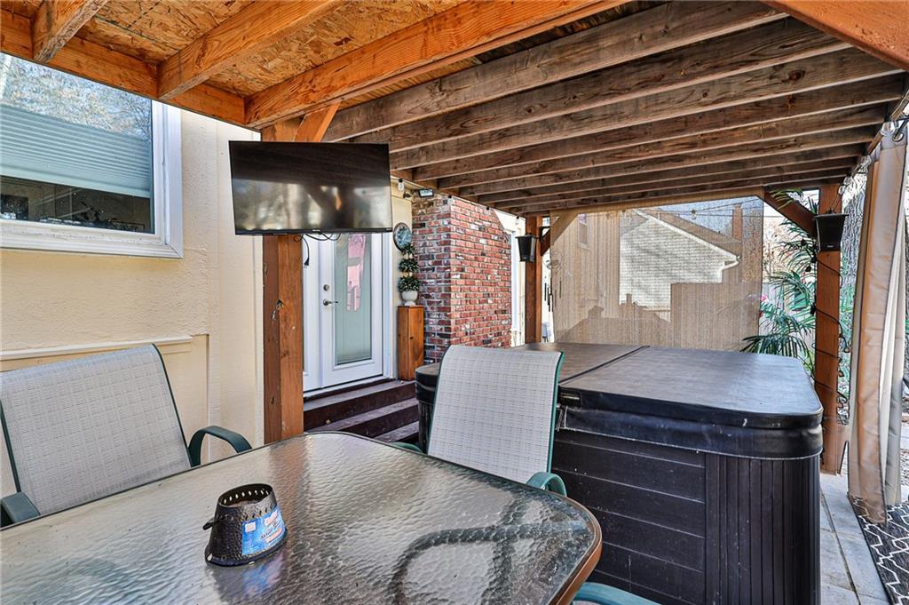 9202 W 82nd Terrace — photo 51