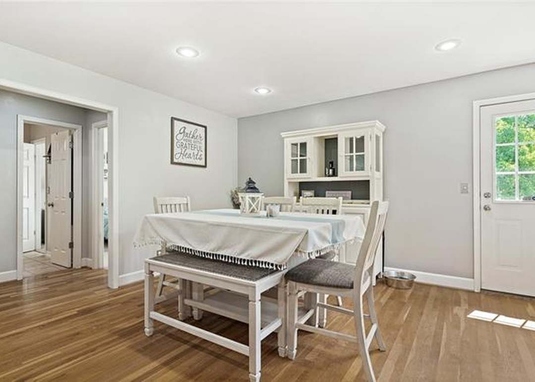 9203 Grand Avenue — photo 21