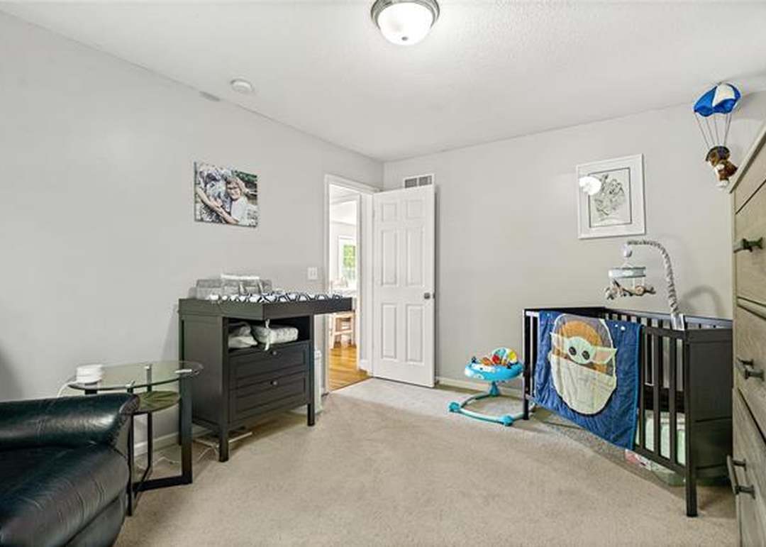 9203 Grand Avenue — photo 27
