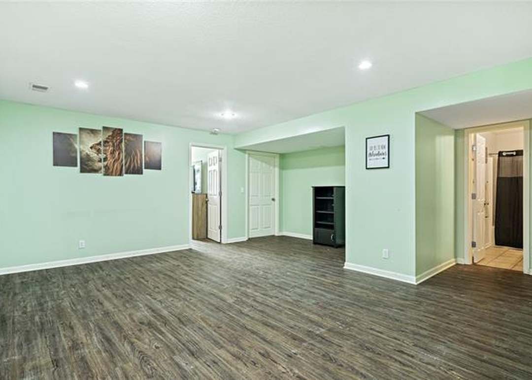 9203 Grand Avenue — photo 30
