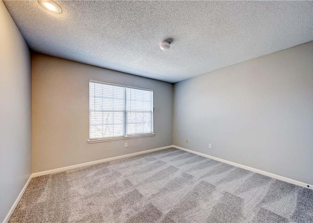9206 Boehm Drive — photo 13