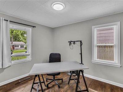 9206 Vaughn Avenue — photo 18