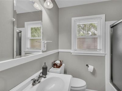 9206 Vaughn Avenue — photo 20
