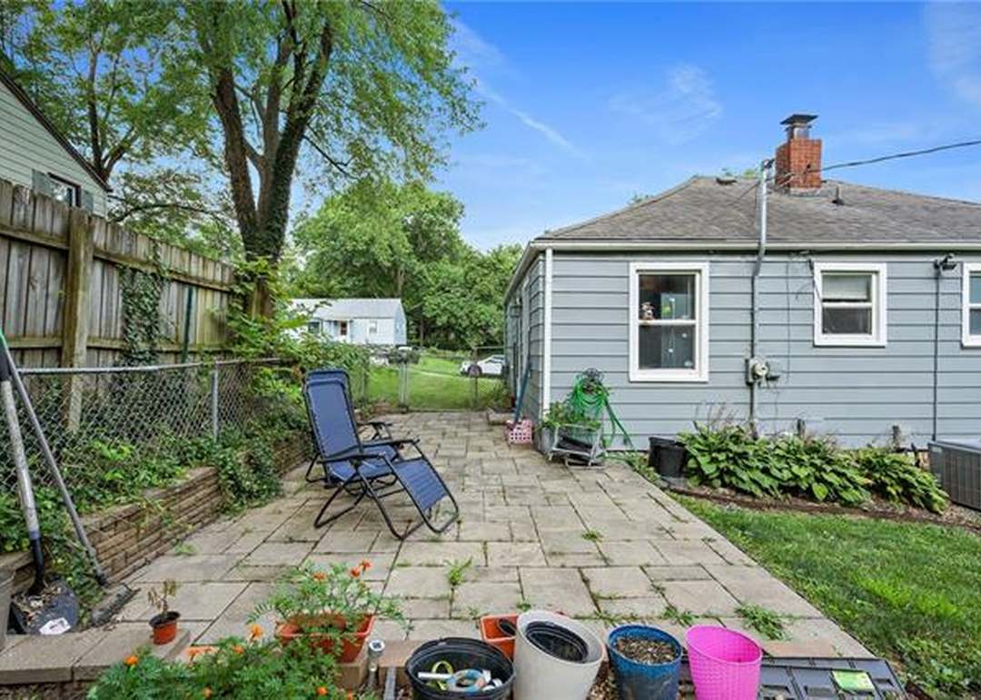 923 N 61st Terrace — photo 22