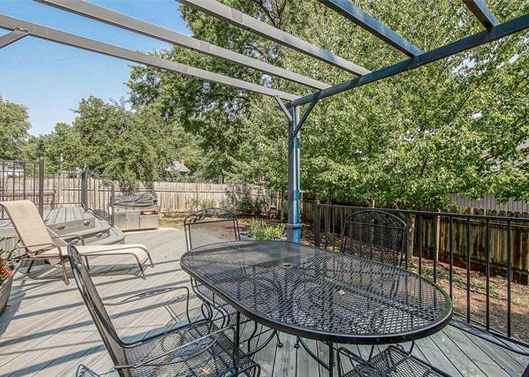 9301 Lowell Avenue — photo 12