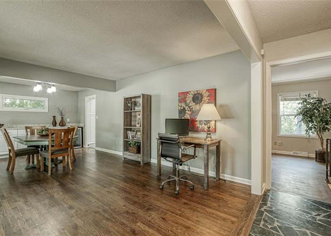 9301 Lowell Avenue — photo 14