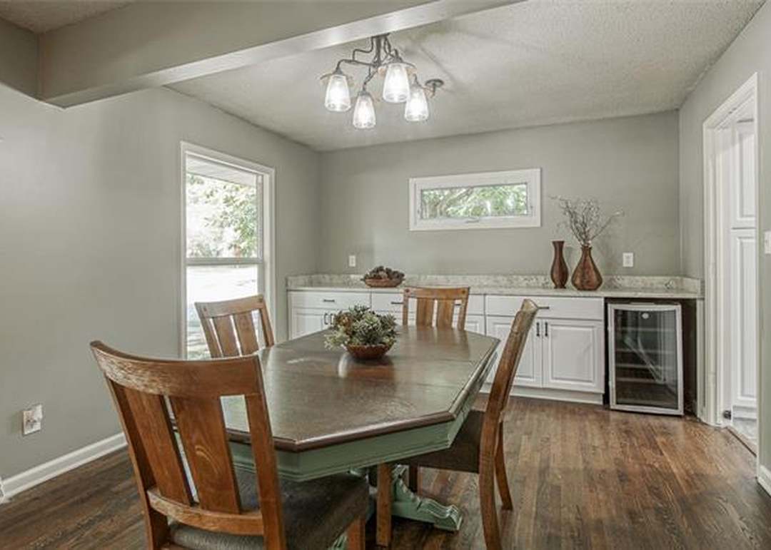 9301 Lowell Avenue — photo 18
