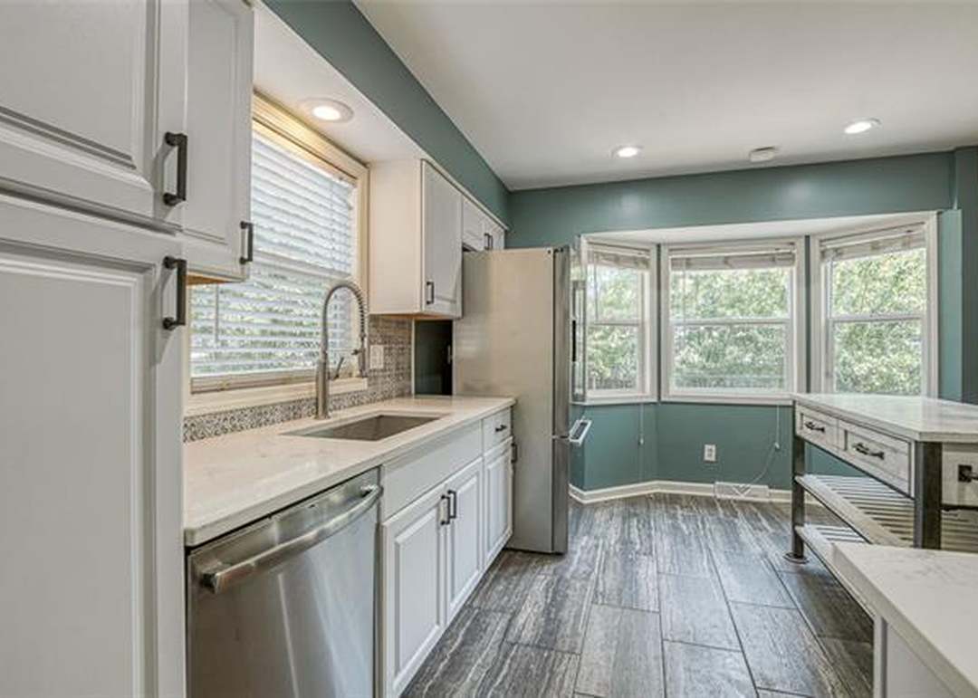 9301 Lowell Avenue — photo 21