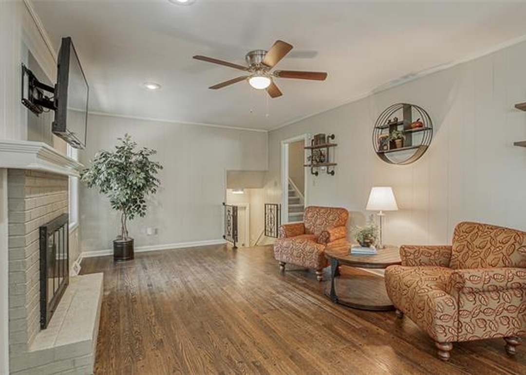 9301 Lowell Avenue — photo 25