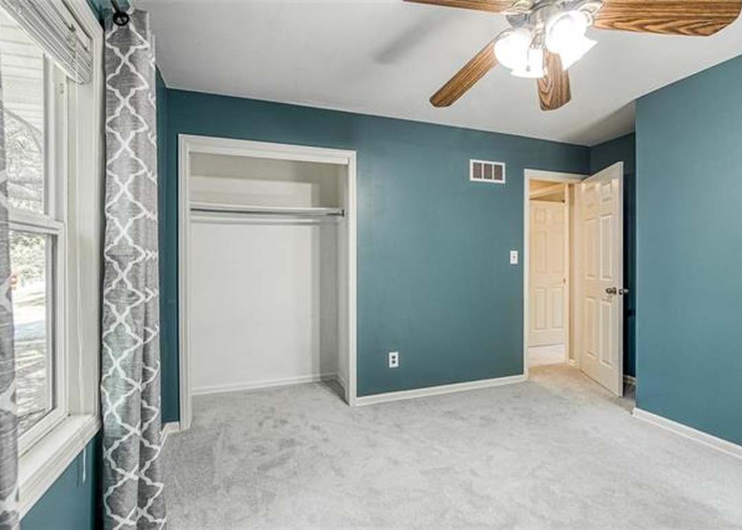 9301 Lowell Avenue — photo 32