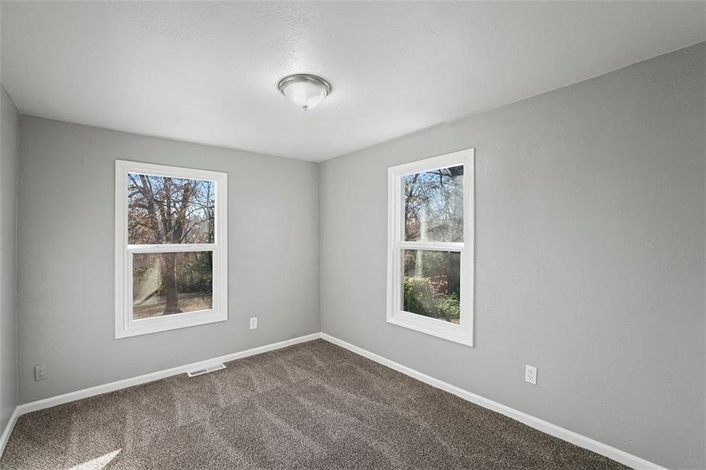 9301 W 49th Terrace — photo 26