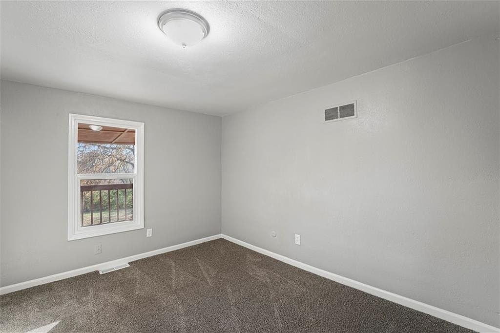 9301 W 49th Terrace — photo 31