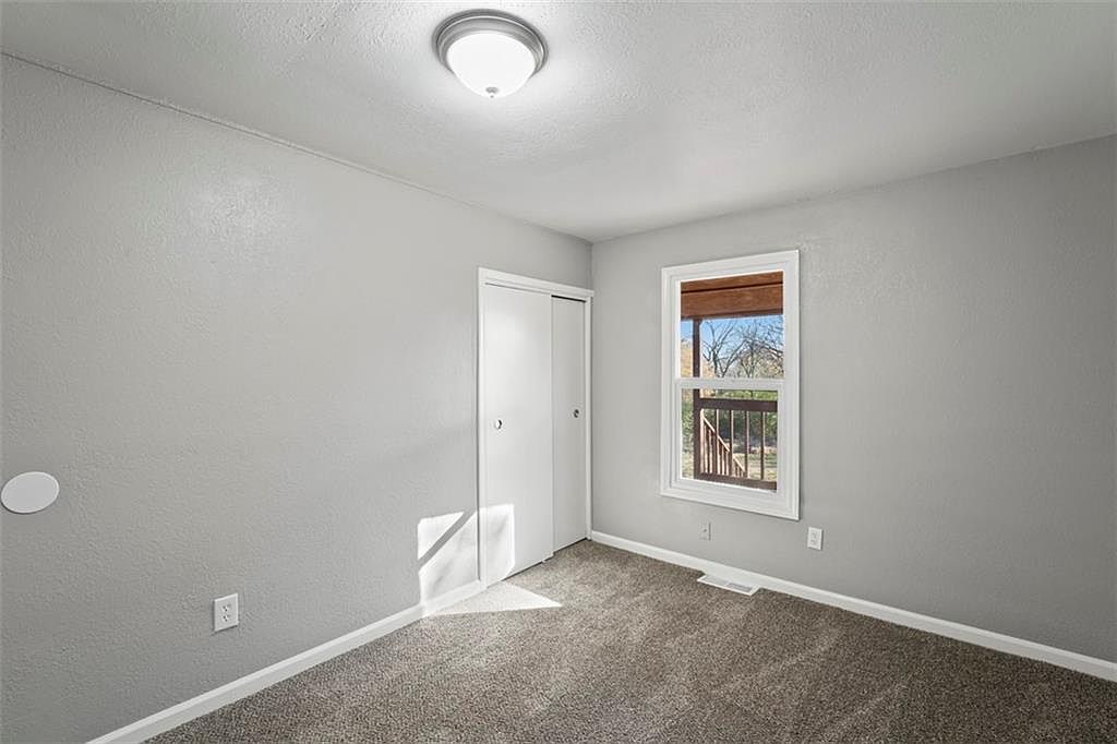 9301 W 49th Terrace — photo 32