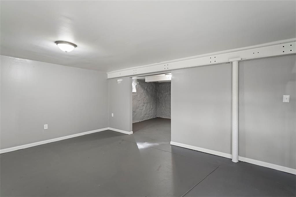 9301 W 49th Terrace — photo 35