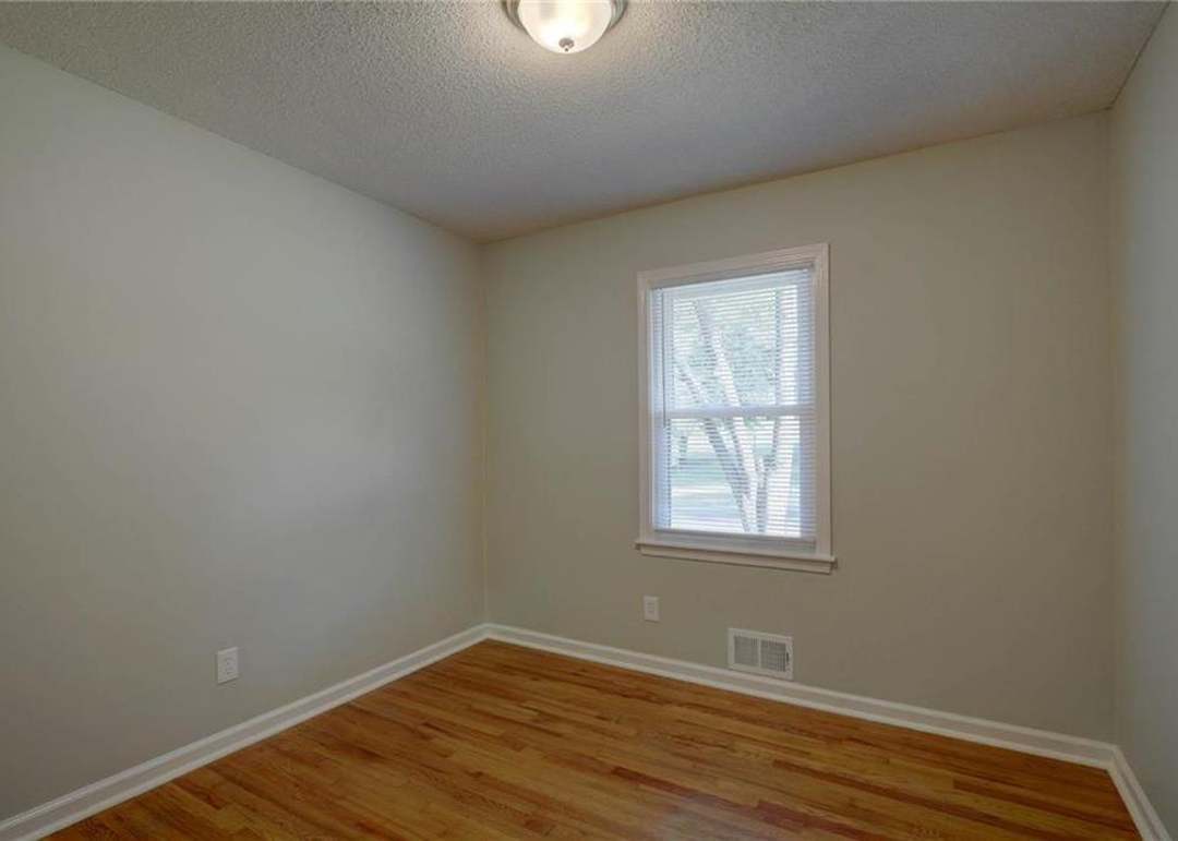 9330 E 85th Street — photo 15