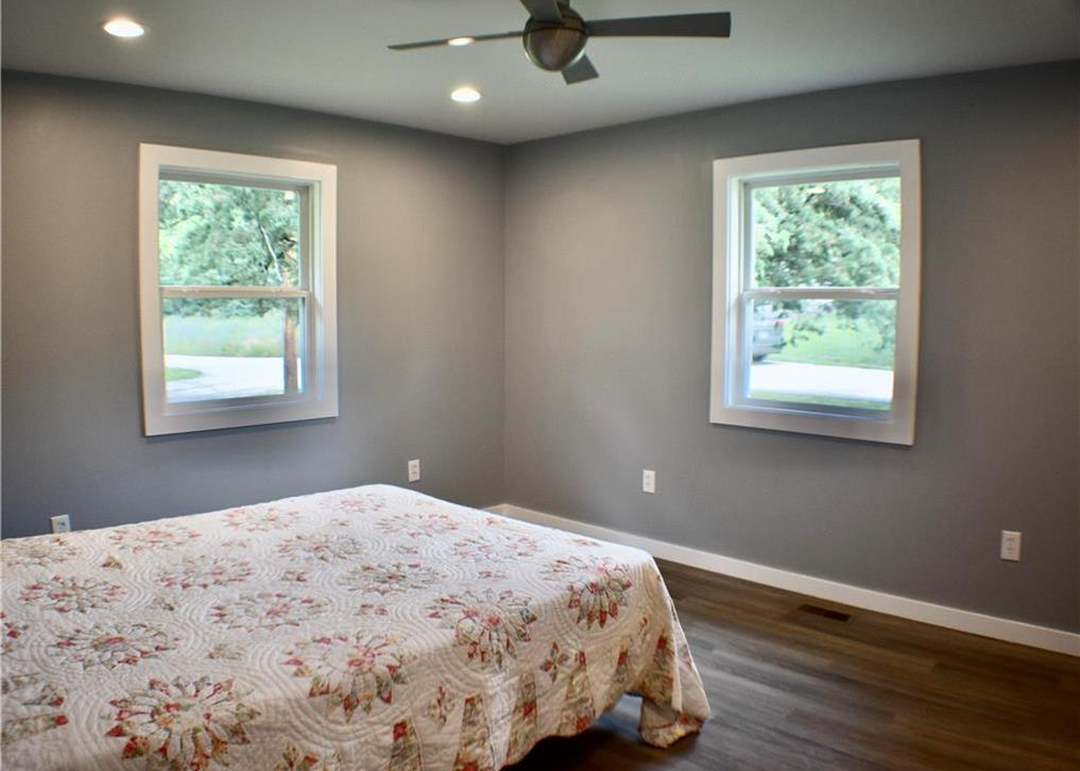 9401 Walnut Street — photo 14