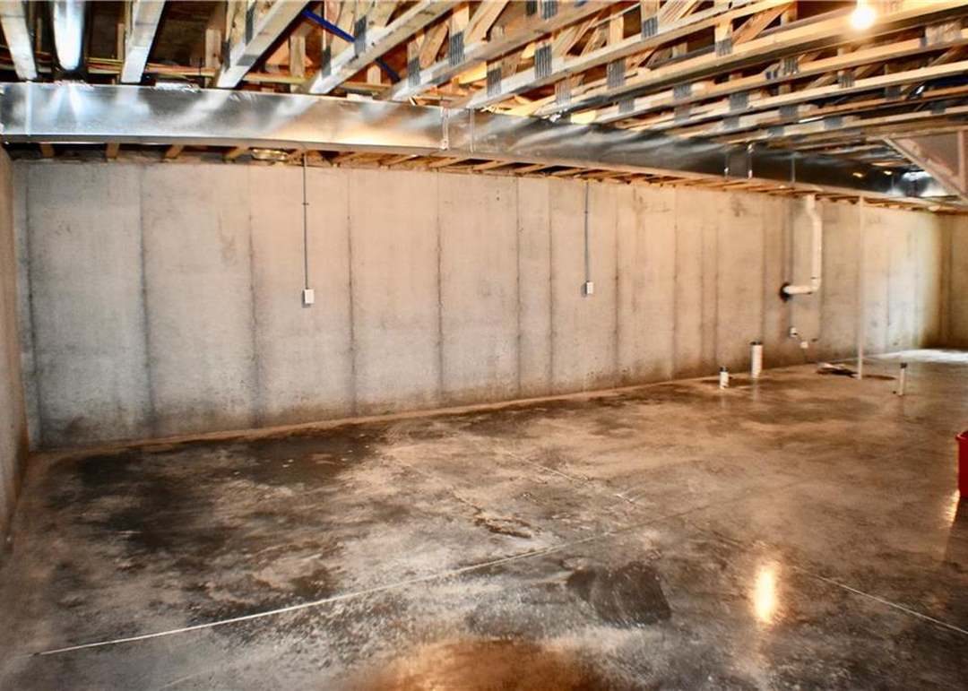 9401 Walnut Street — photo 21