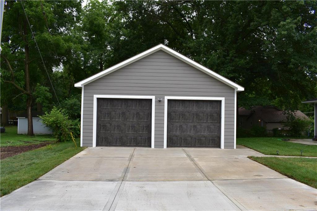 9401 Walnut Street — photo 26