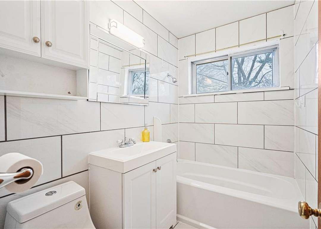 9403 Oakland Avenue — photo 17