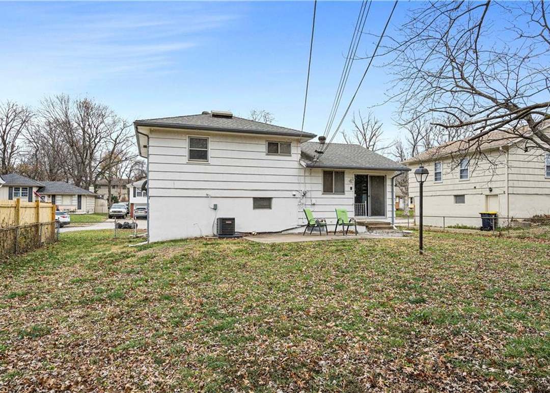 9403 Oakland Avenue — photo 29