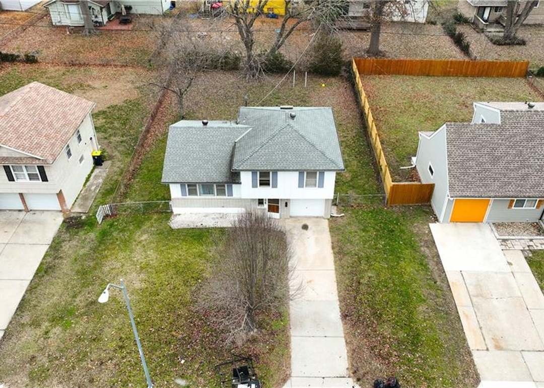 9403 Oakland Avenue — photo 33