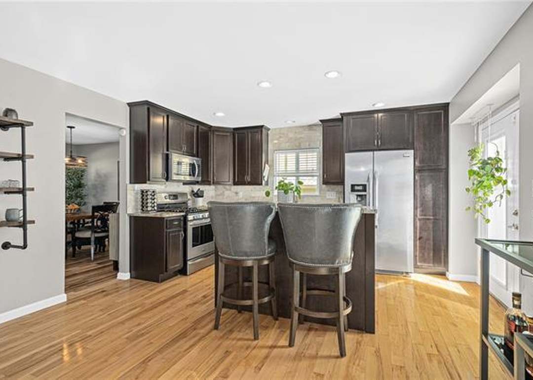 9405 Alden Street — photo 18