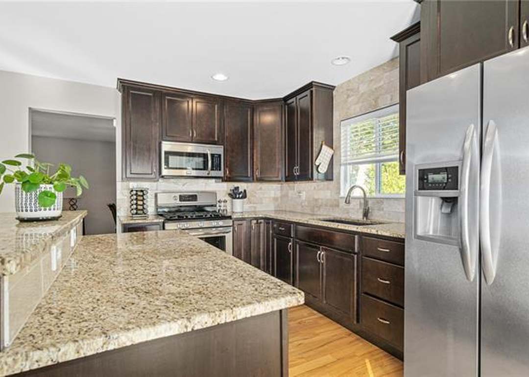 9405 Alden Street — photo 21