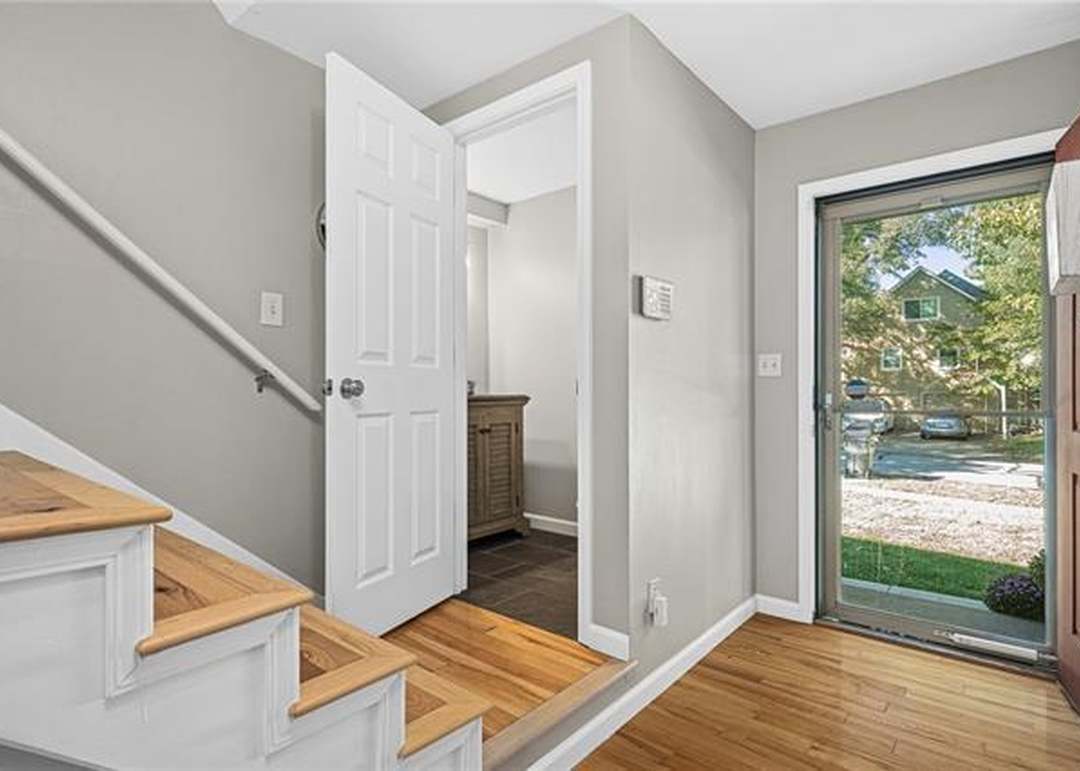 9405 Alden Street — photo 29