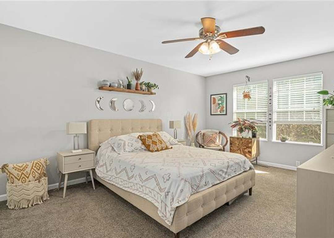 9405 Alden Street — photo 36