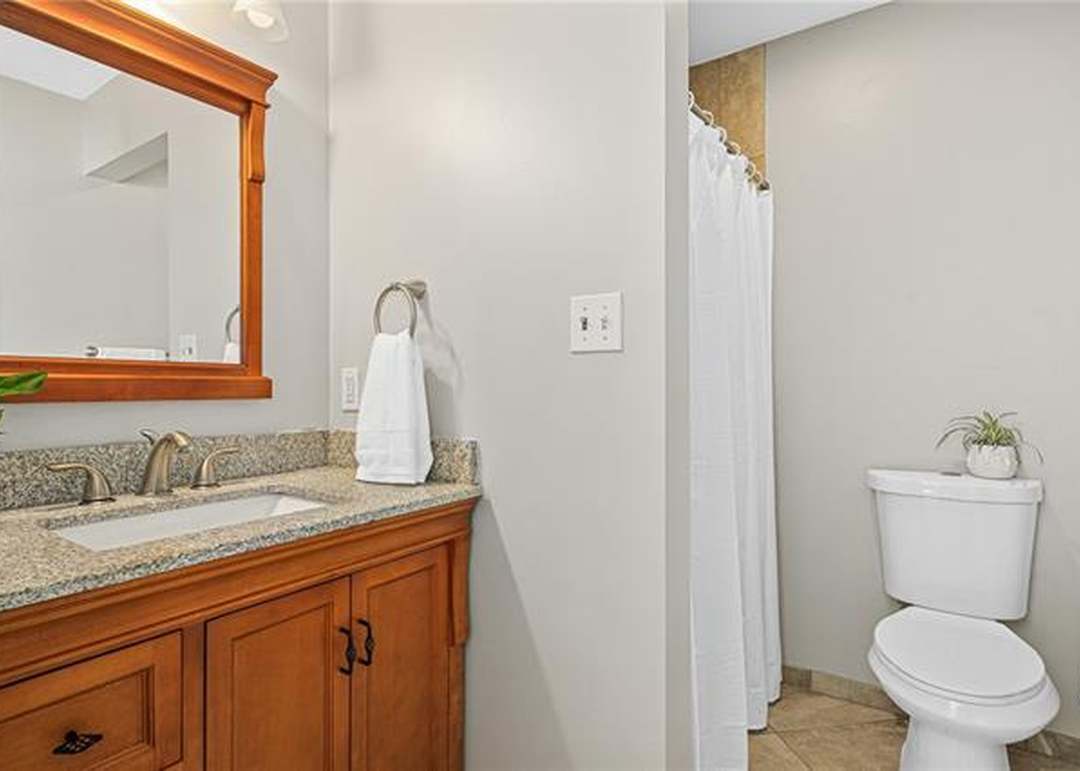 9405 Alden Street — photo 38