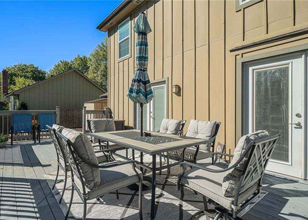 9405 Alden Street — photo 45