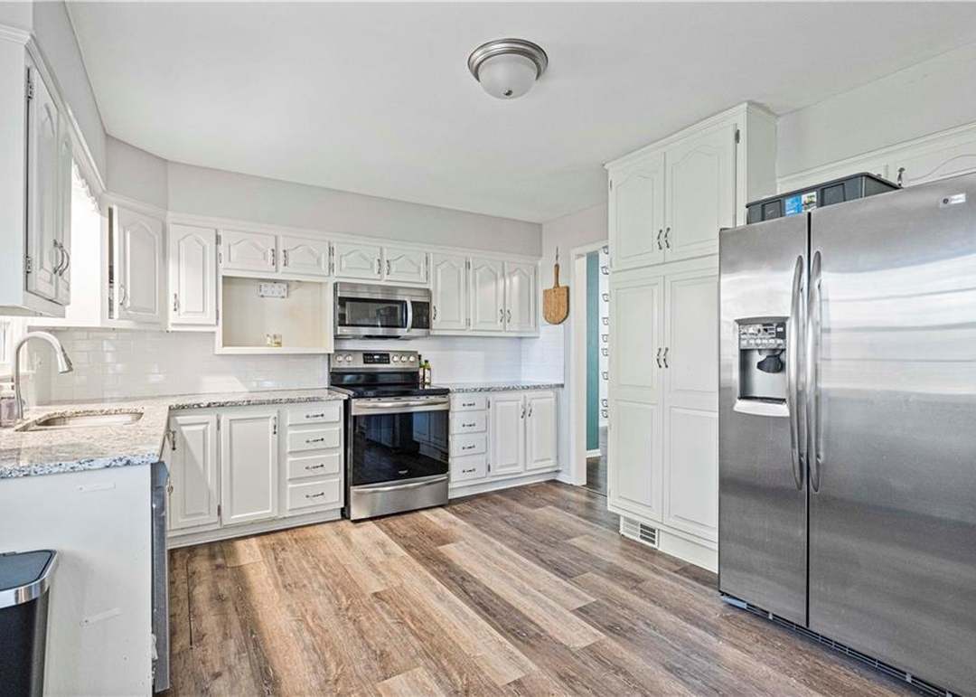 9427 Hayes Drive — photo 20
