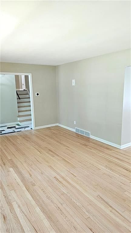 9433 Connell Drive — photo 6