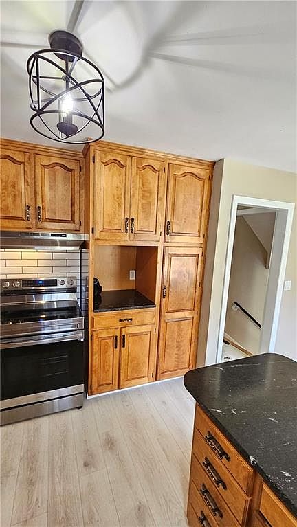 9433 Connell Drive — photo 11