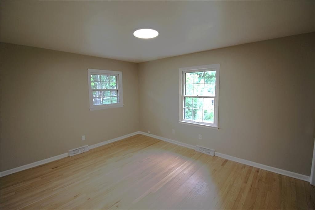 9433 Connell Drive — photo 22