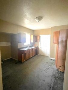 945 Orville Avenue — photo 5
