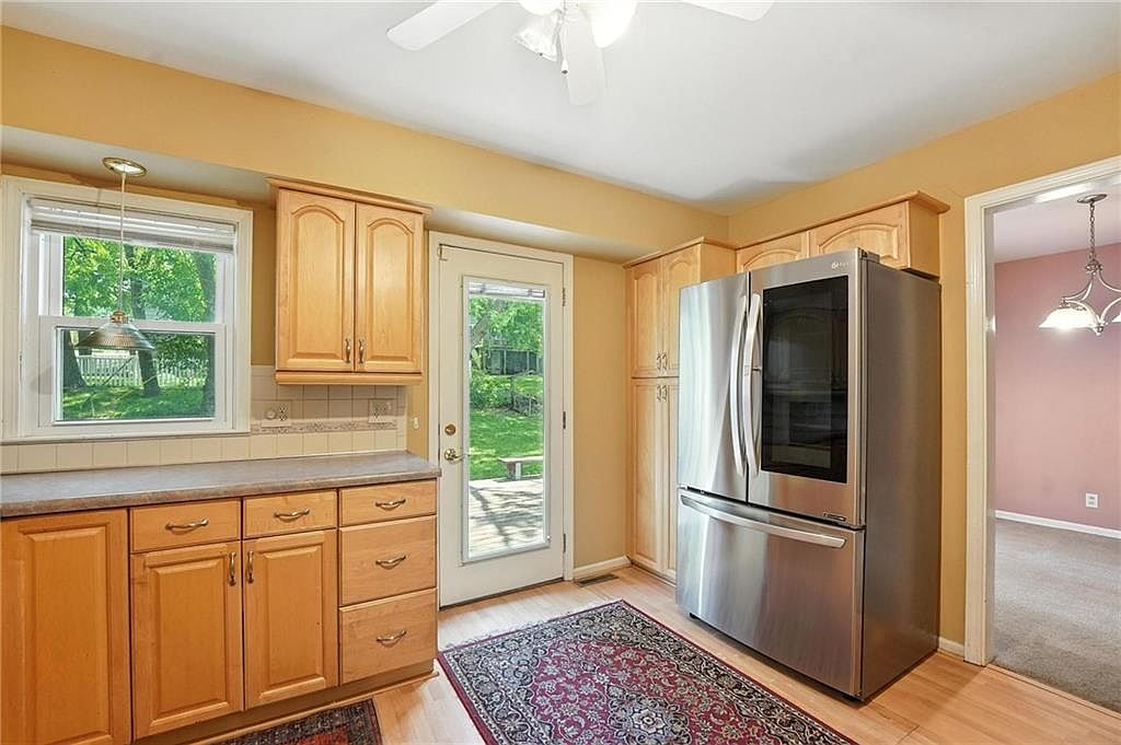 9501 Lamar Avenue — photo 12