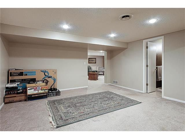 9504 W 116th Terrace — photo 17